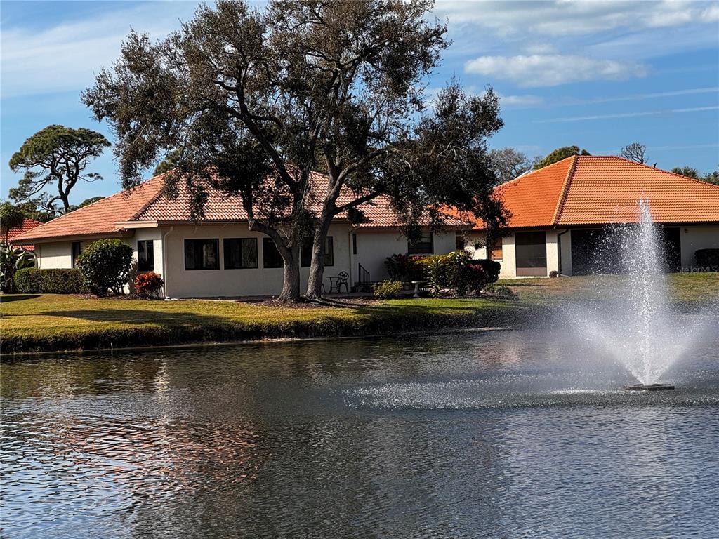 229 LAUREL HOLLOW DRIVE UNIT 8