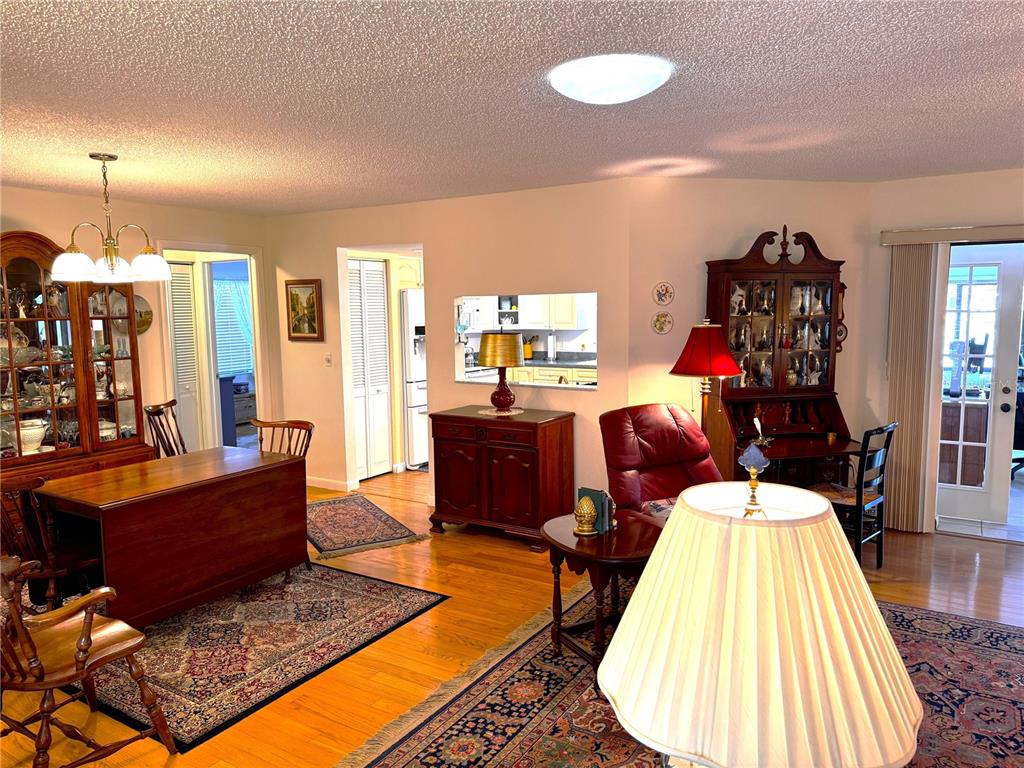 229 LAUREL HOLLOW DRIVE UNIT 8