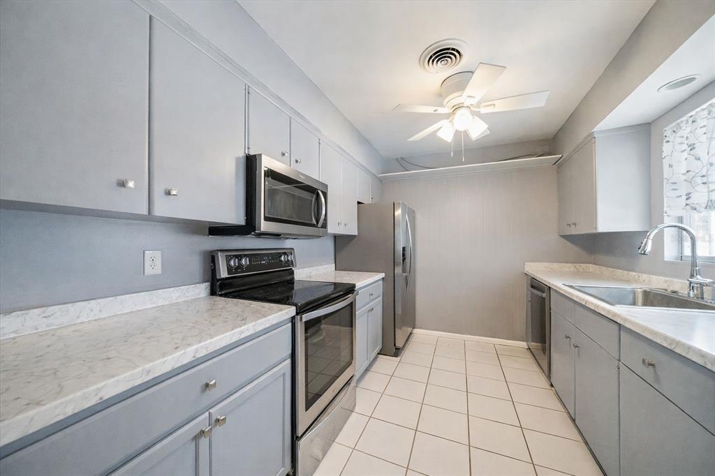 2534 WANETA DRIVE