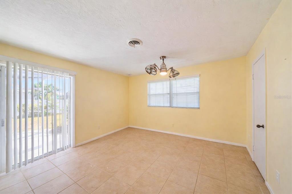 2534 WANETA DRIVE