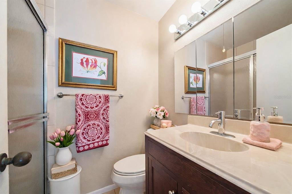 2534 WANETA DRIVE