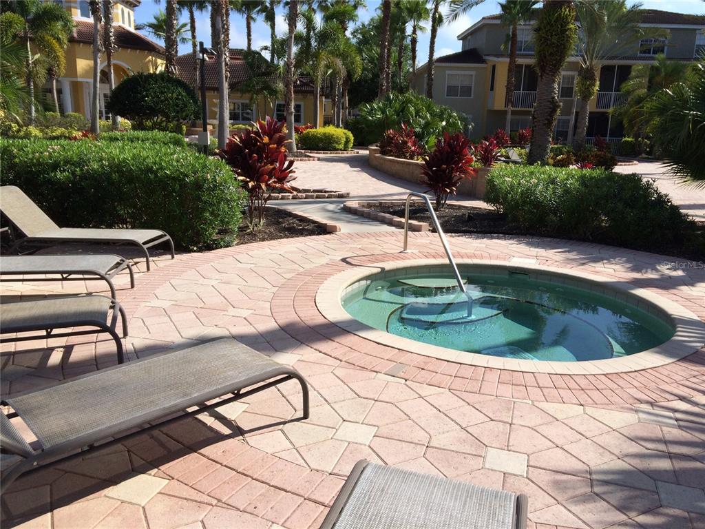 5691 BENTGRASS DRIVE UNIT 15-2