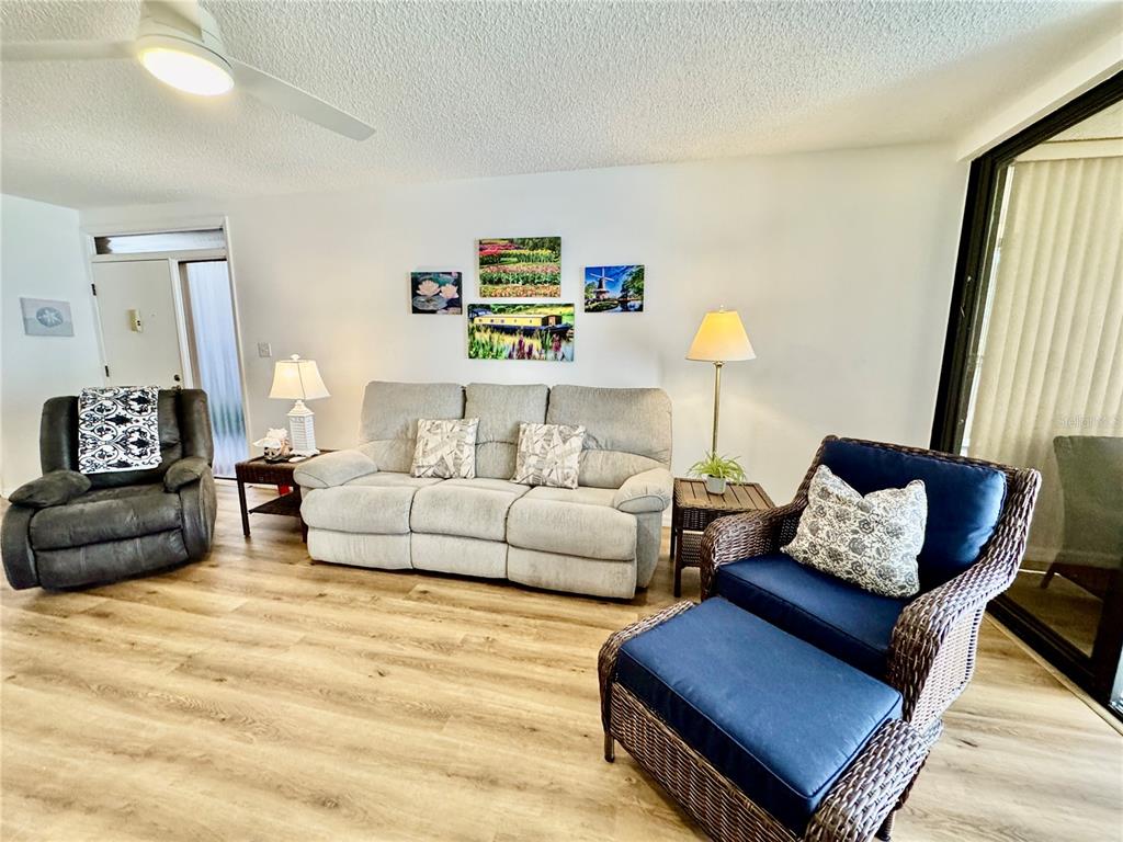 5124 HARPERS CROFT UNIT 7