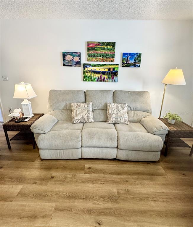 5124 HARPERS CROFT UNIT 7