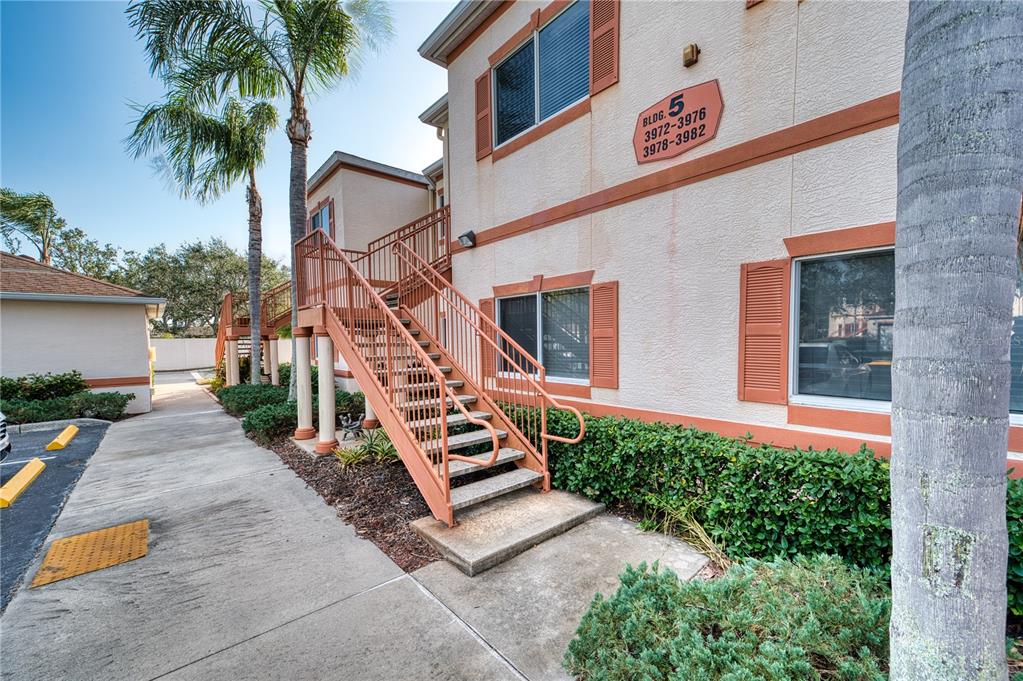 3980 MEDITERRANEA CIRCLE UNIT 