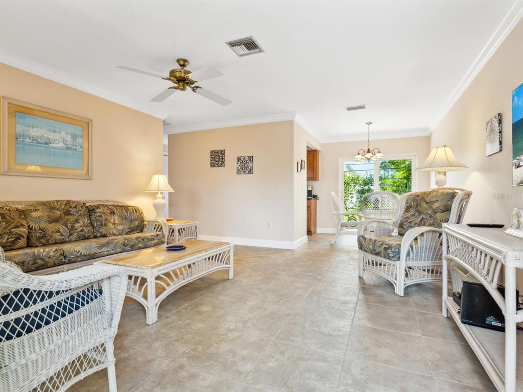 2153 PUEBLO CIRCLE UNIT V14