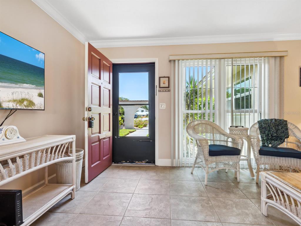 2153 PUEBLO CIRCLE UNIT V14