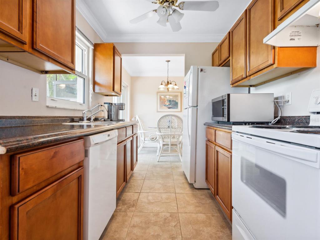 2153 PUEBLO CIRCLE UNIT V14