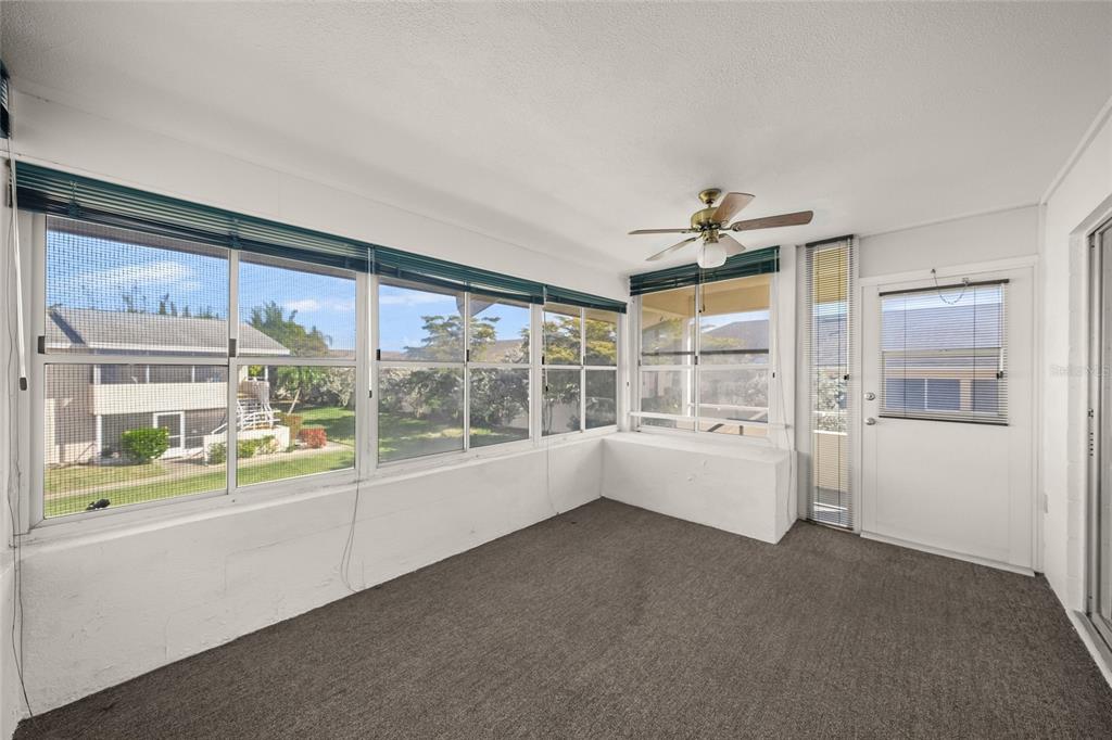 2507 BENEVA ROAD UNIT 10