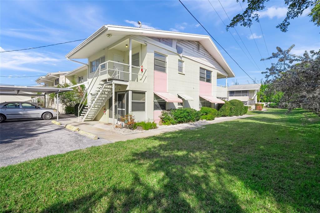 2507 BENEVA ROAD UNIT 10