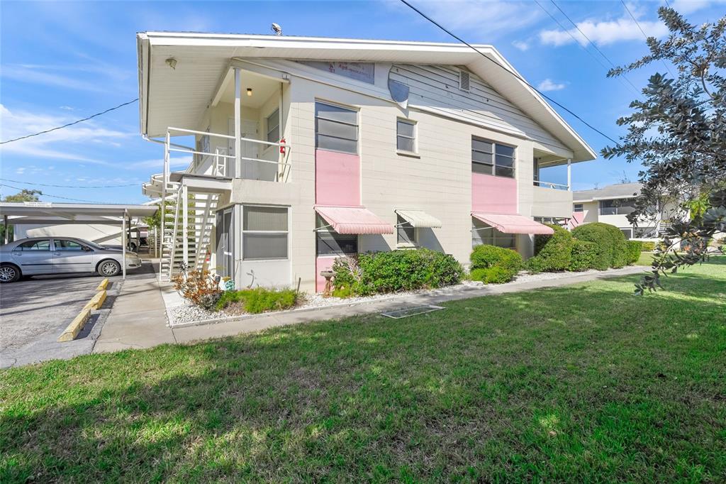2507 BENEVA ROAD UNIT 10