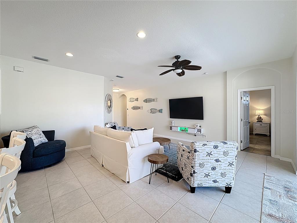 5376 LEVI LANE