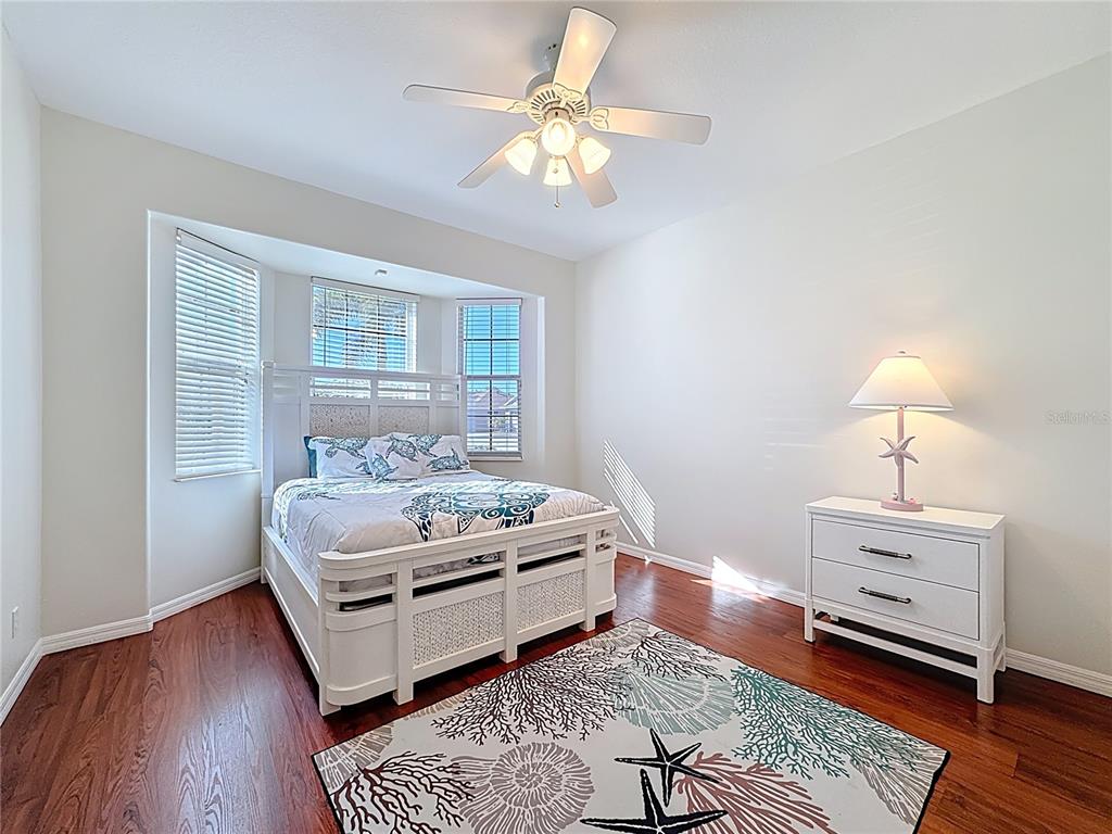 5376 LEVI LANE