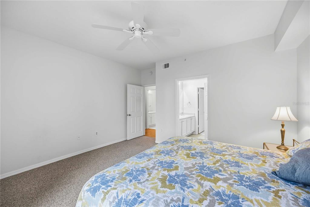 5721 BENTGRASS DRIVE UNIT 20-1