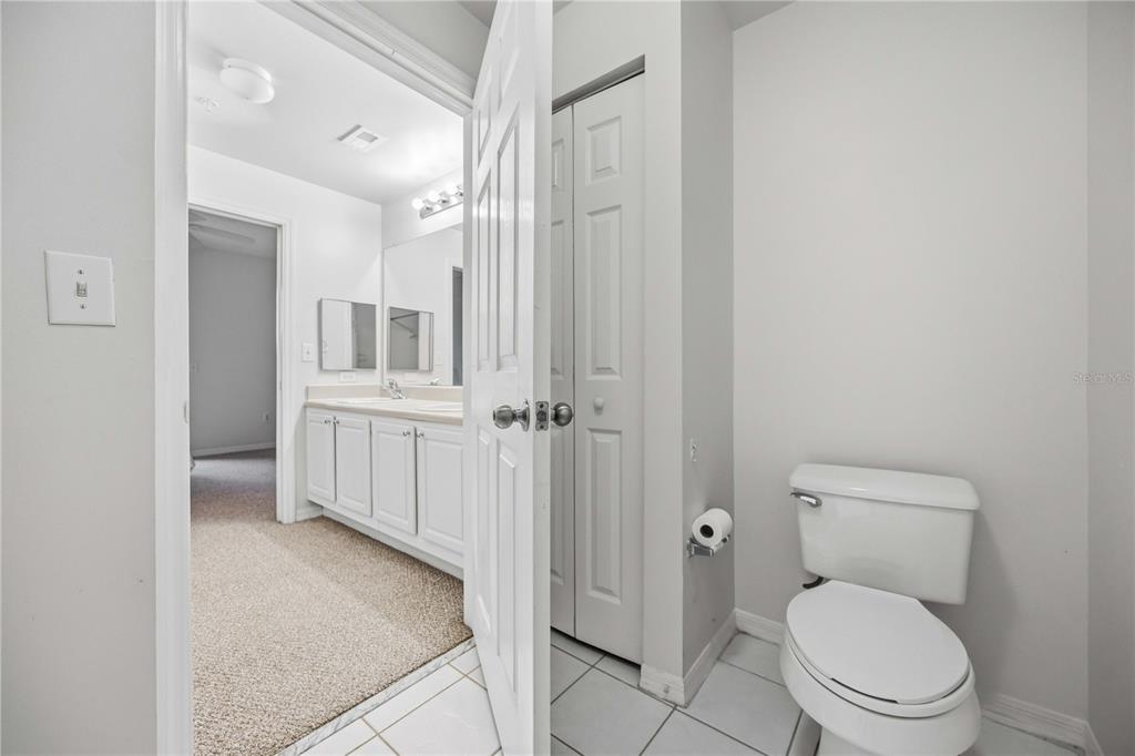 5721 BENTGRASS DRIVE UNIT 20-1