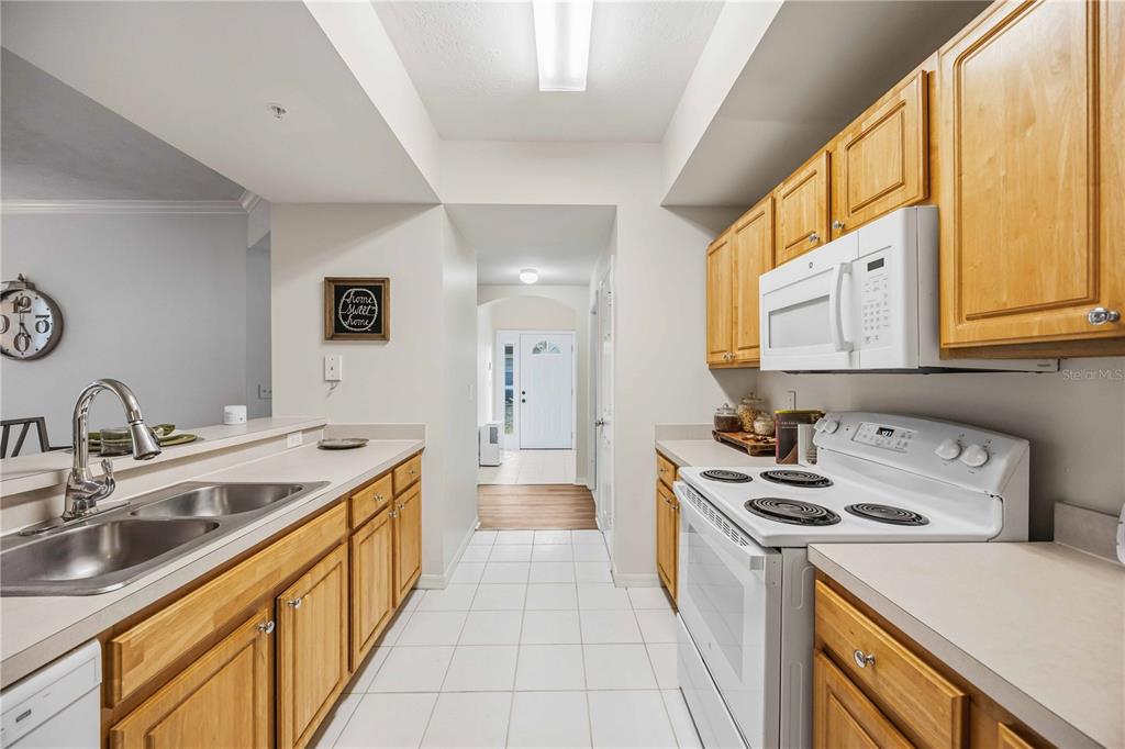 5721 BENTGRASS DRIVE UNIT 20-1