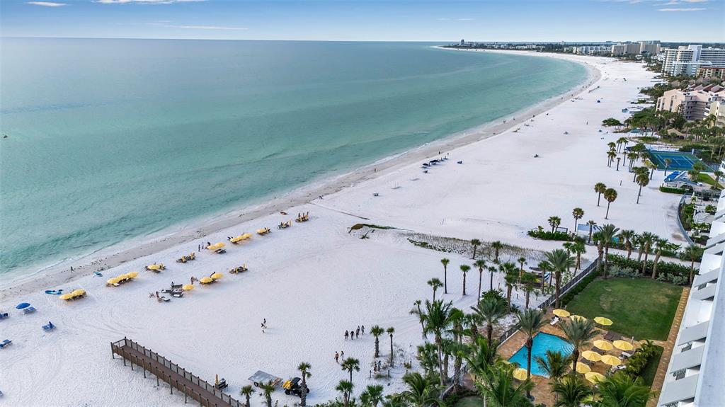 915 SEASIDE DRIVE UNIT 410, We
