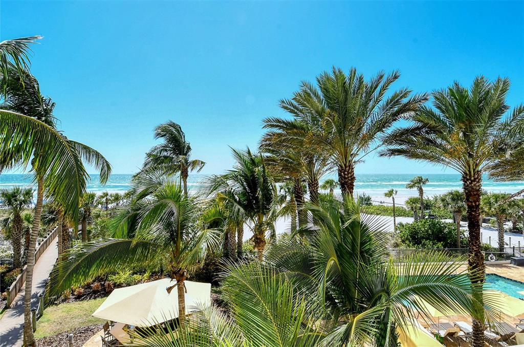915 SEASIDE DRIVE UNIT 410, We