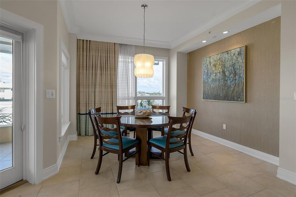 915 SEASIDE DRIVE UNIT 410, We