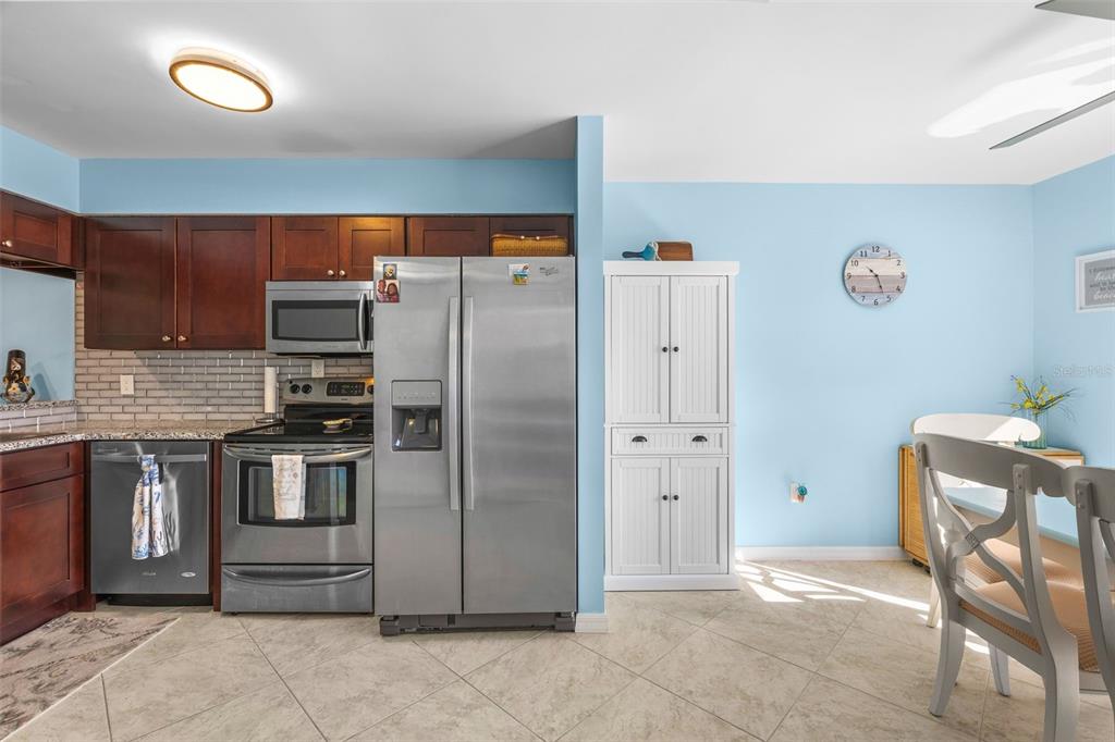 6474 DRAW LANE UNIT 77