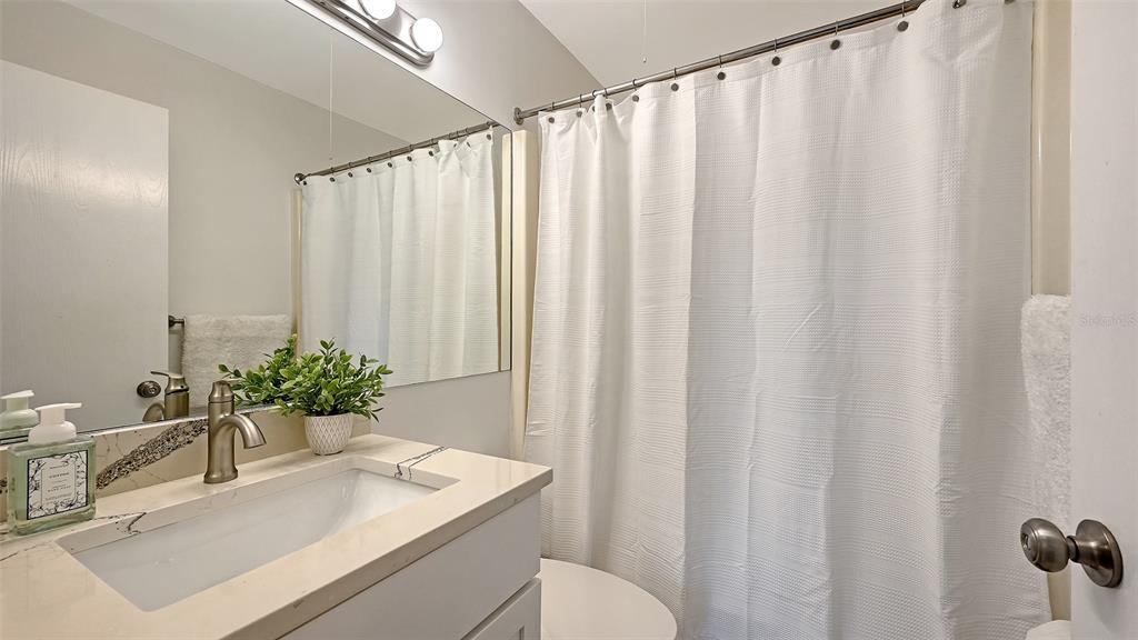 3201 BENEVA ROAD UNIT 204