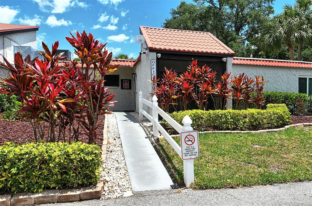 3201 BENEVA ROAD UNIT 204