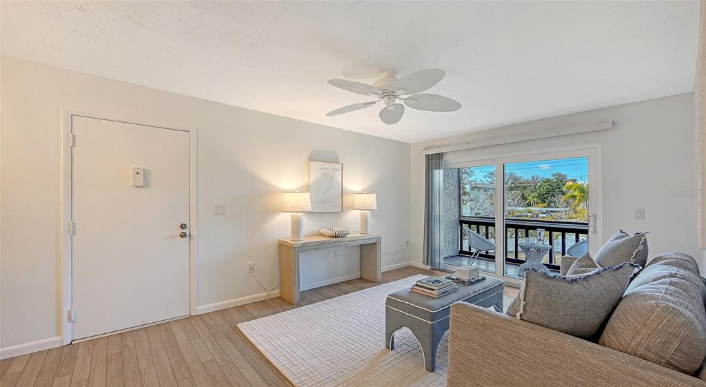 3201 BENEVA ROAD UNIT 204