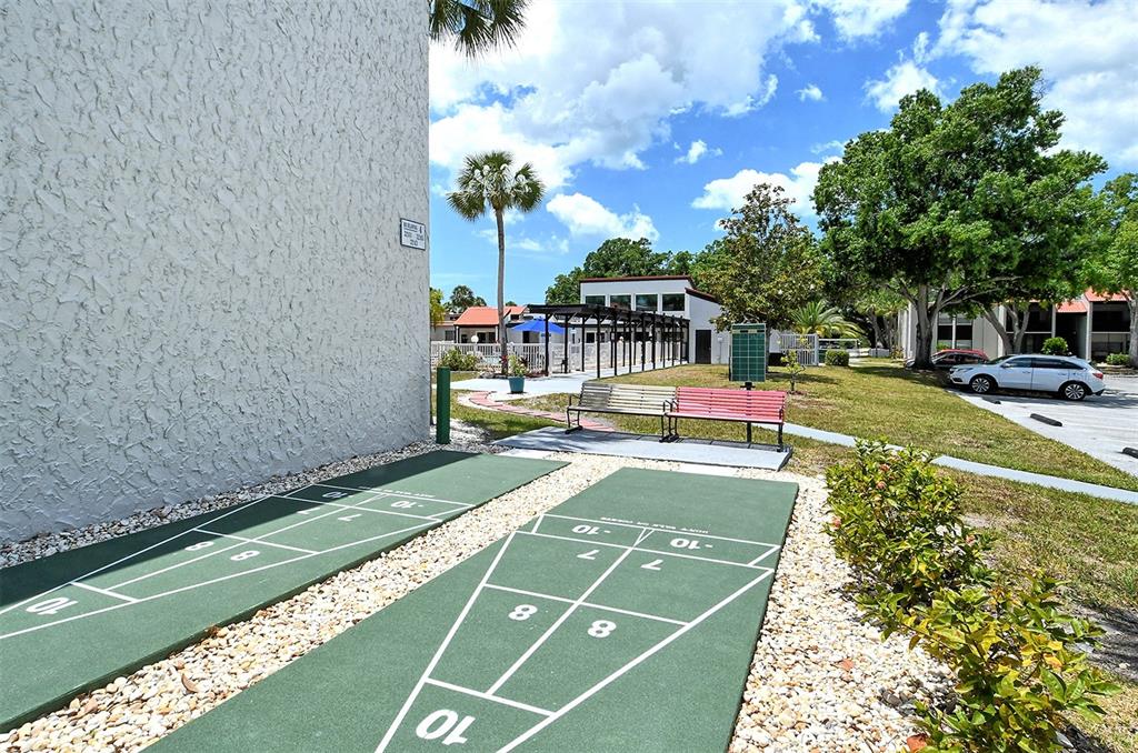 3201 BENEVA ROAD UNIT 204