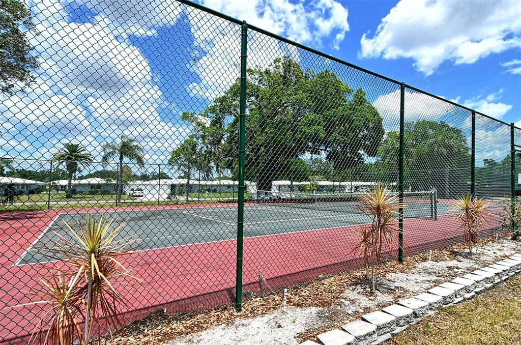 3201 BENEVA ROAD UNIT 204
