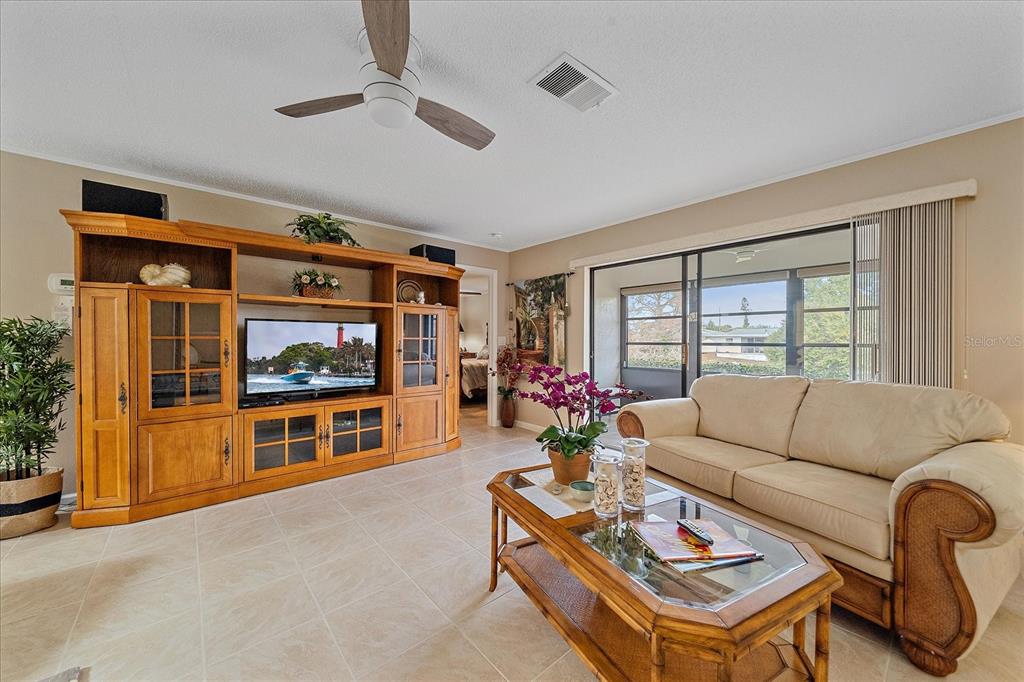 3135 GLEN ELYN BOULEVARD UNIT 