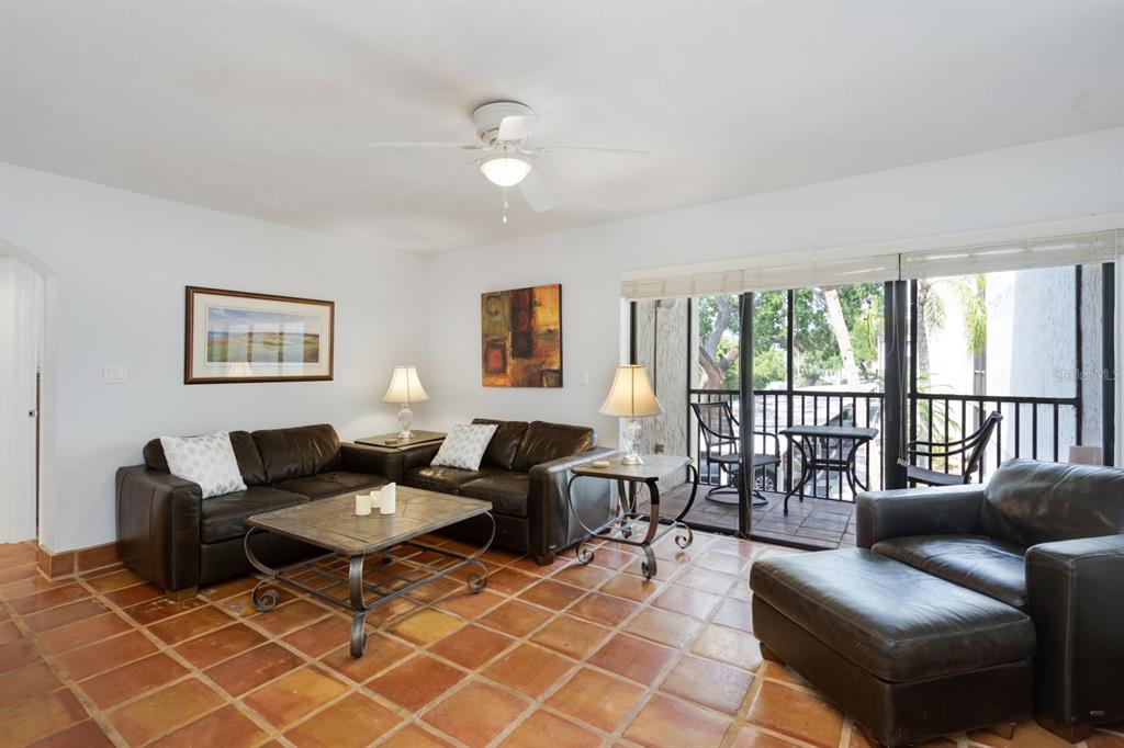 6157 MIDNIGHT PASS ROAD UNIT E