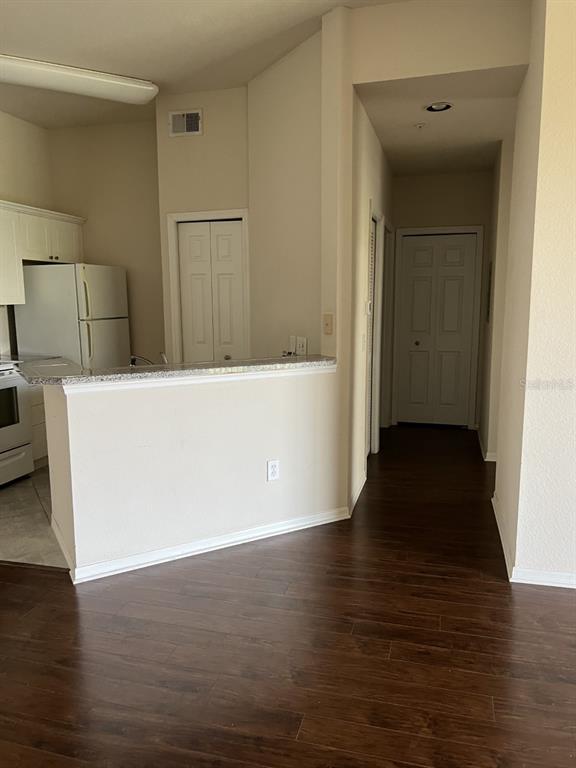 5134 NORTHRIDGE ROAD UNIT 302
