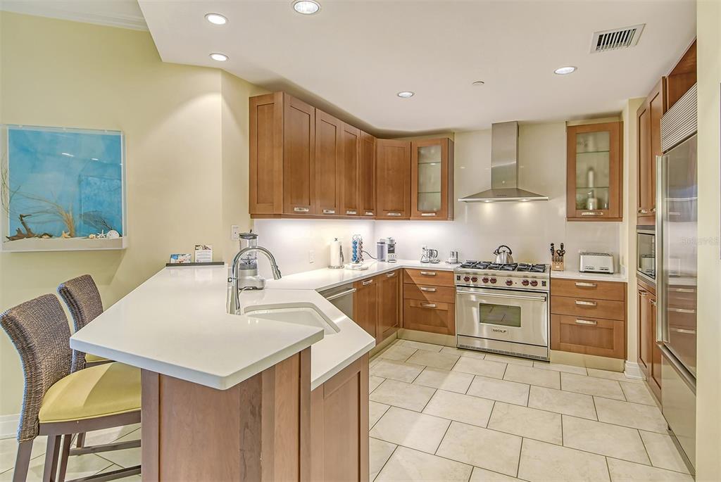 915 SEASIDE DRIVE UNIT 504, We