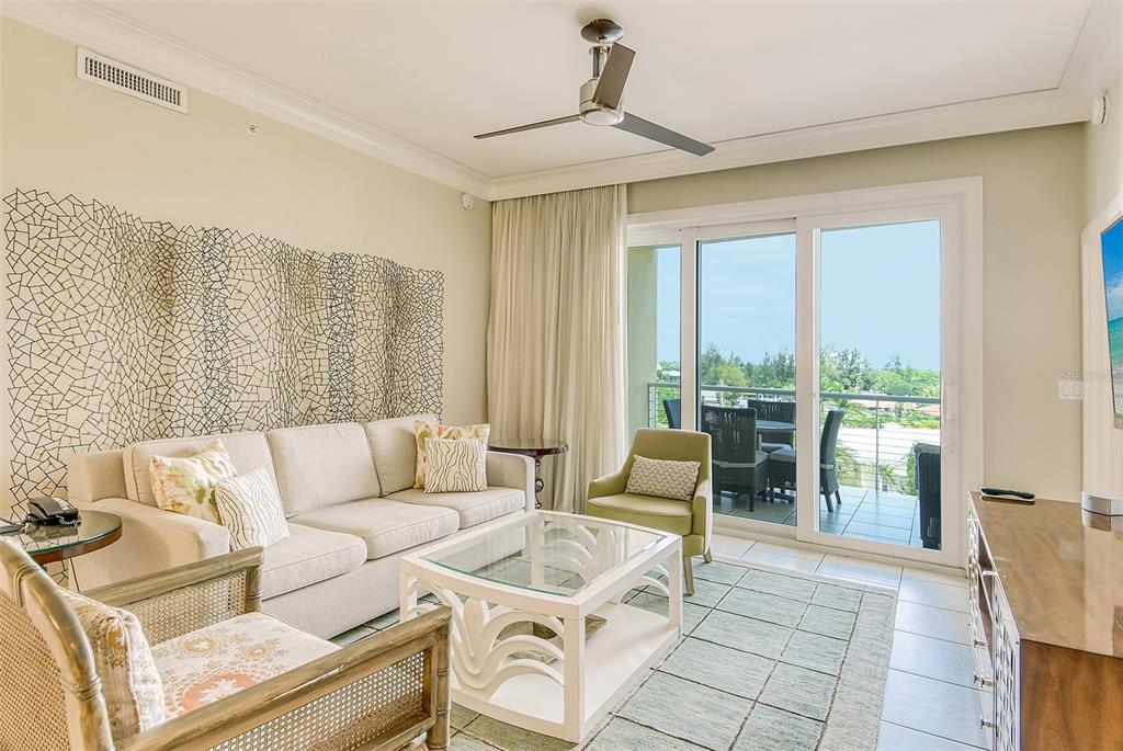 915 SEASIDE DRIVE UNIT 504, We