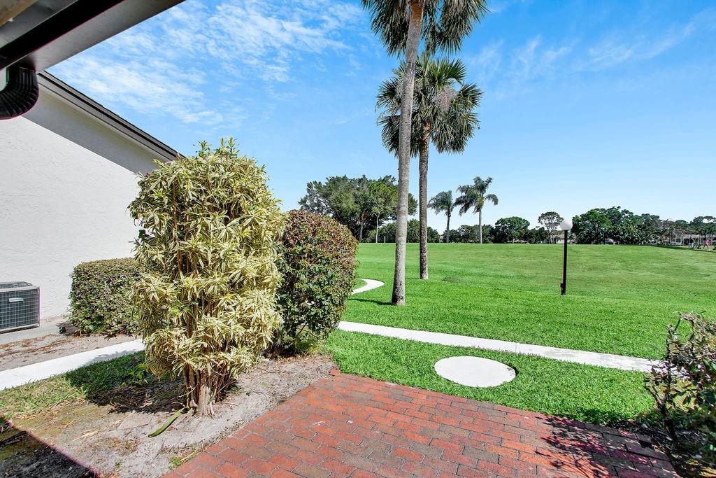 3507 LONGMEADOW UNIT 4