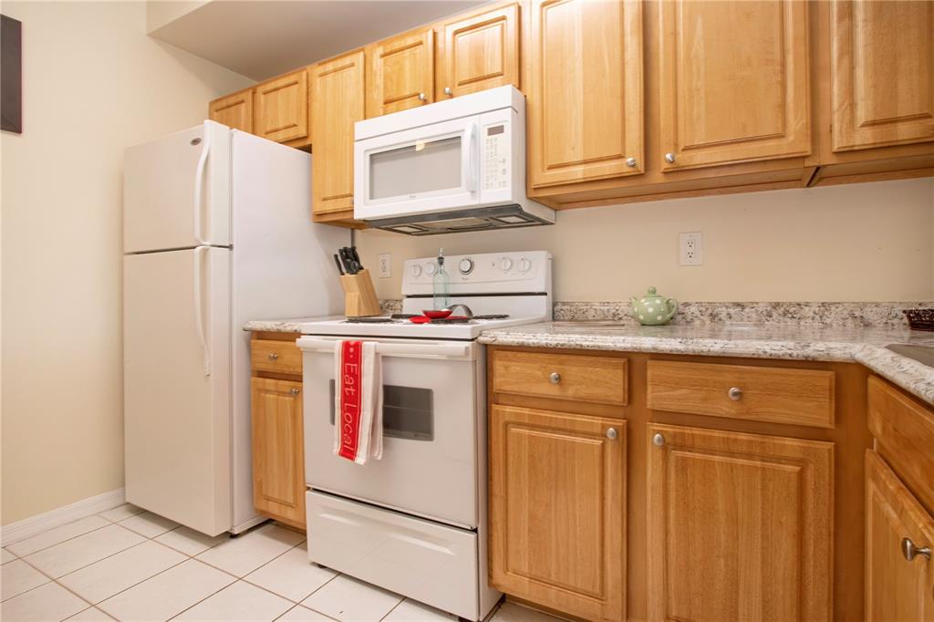 5711 BENTGRASS DRIVE UNIT 19-2