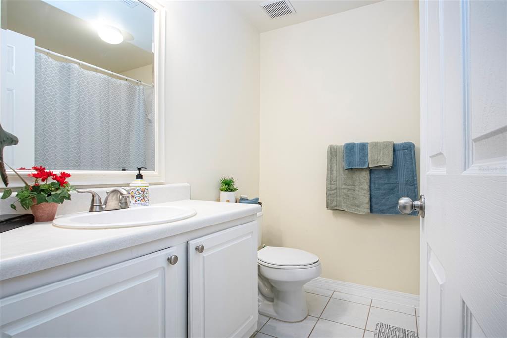 5711 BENTGRASS DRIVE UNIT 19-2