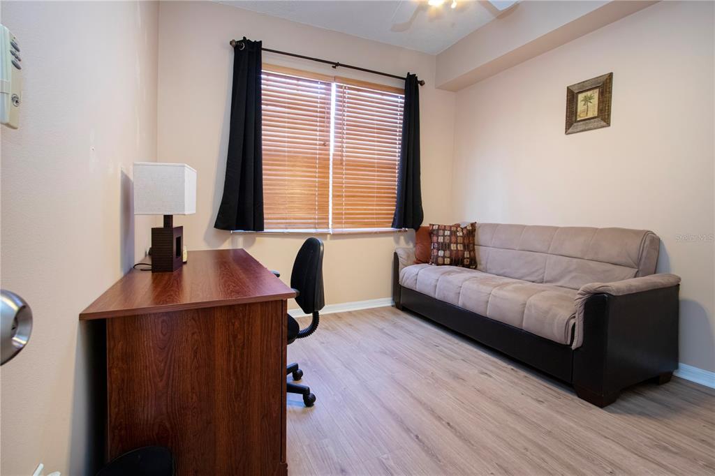 5711 BENTGRASS DRIVE UNIT 19-2