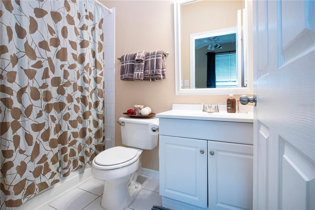 5711 BENTGRASS DRIVE UNIT 19-2