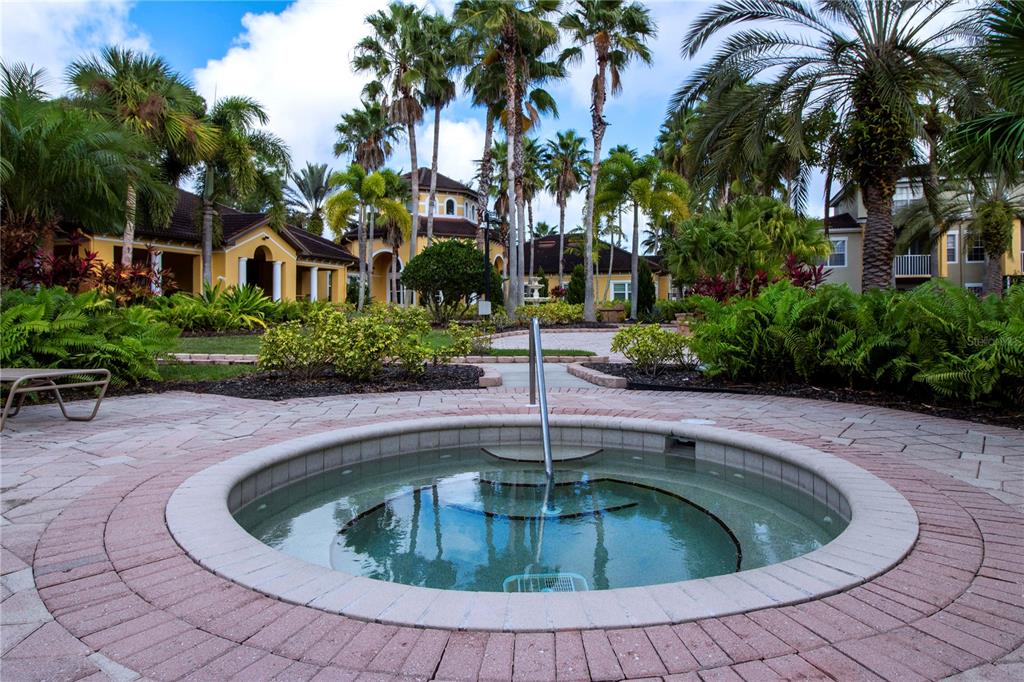 5711 BENTGRASS DRIVE UNIT 19-2