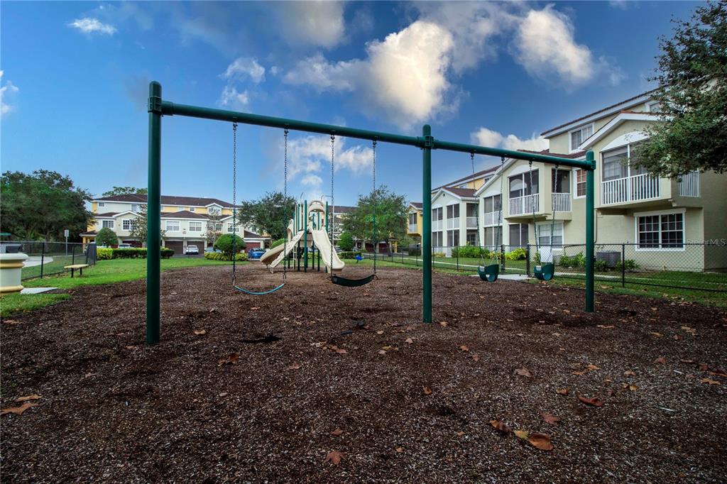 5711 BENTGRASS DRIVE UNIT 19-2