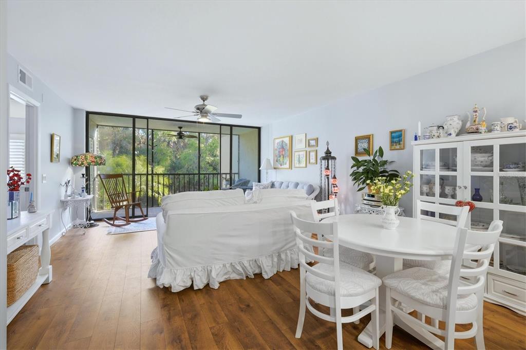 3361 CROSS CREEK DRIVE UNIT 33