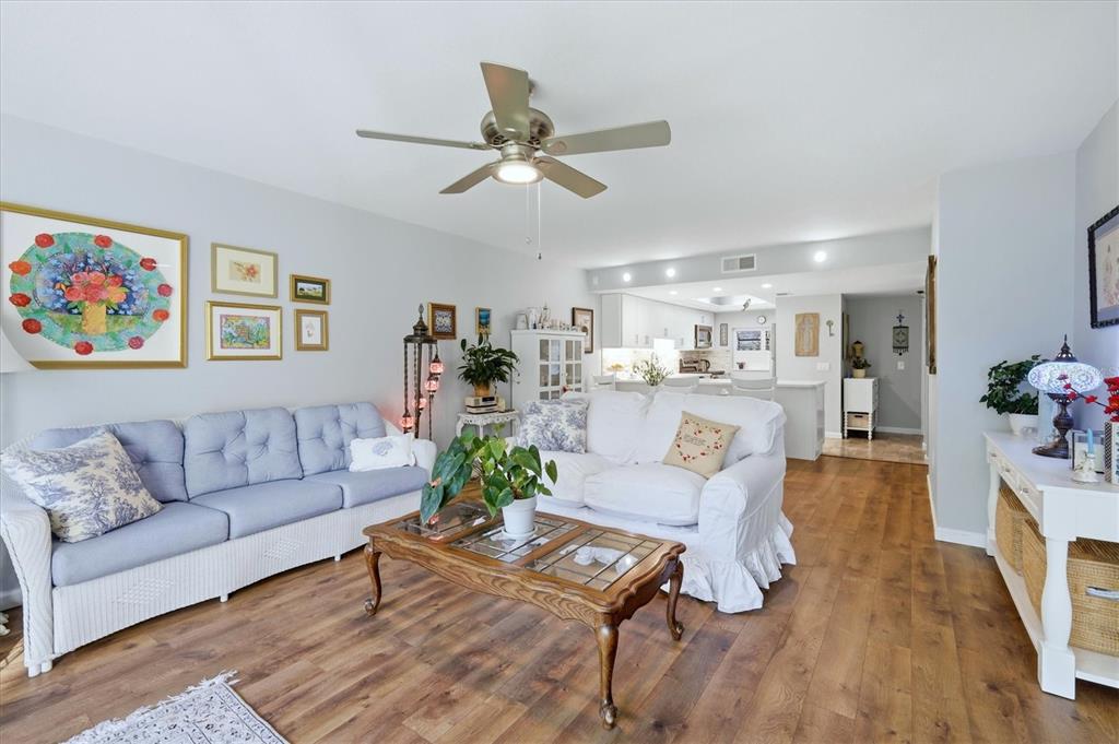 3361 CROSS CREEK DRIVE UNIT 33