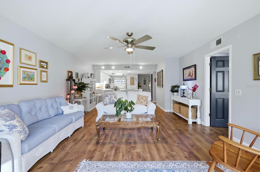 3361 CROSS CREEK DRIVE UNIT 33