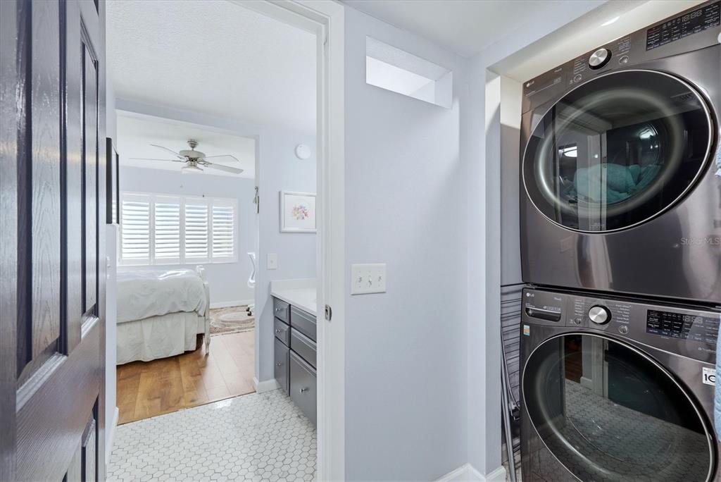 3361 CROSS CREEK DRIVE UNIT 33