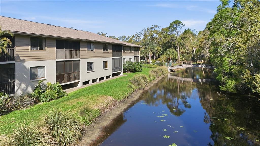 3361 CROSS CREEK DRIVE UNIT 33