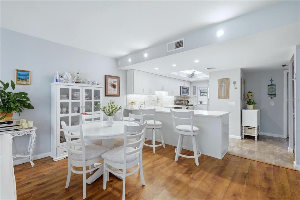 3361 CROSS CREEK DRIVE UNIT 33
