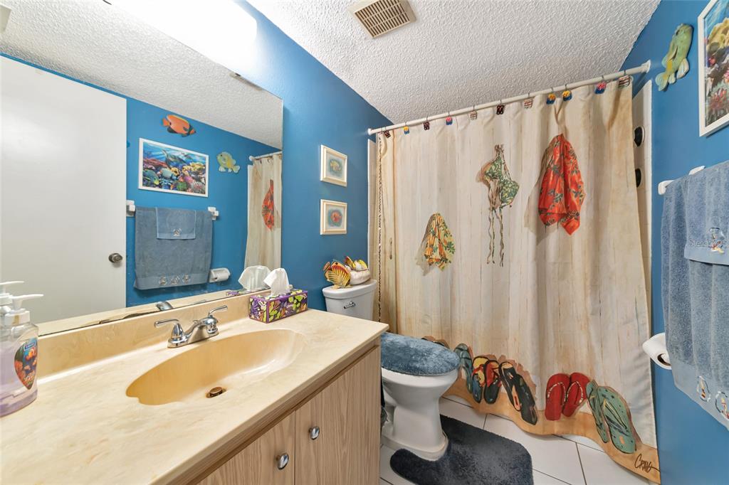 2657 WOODGATE LANE UNIT E4