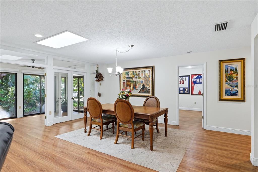 3351 THORNWOOD ROAD UNIT 3351