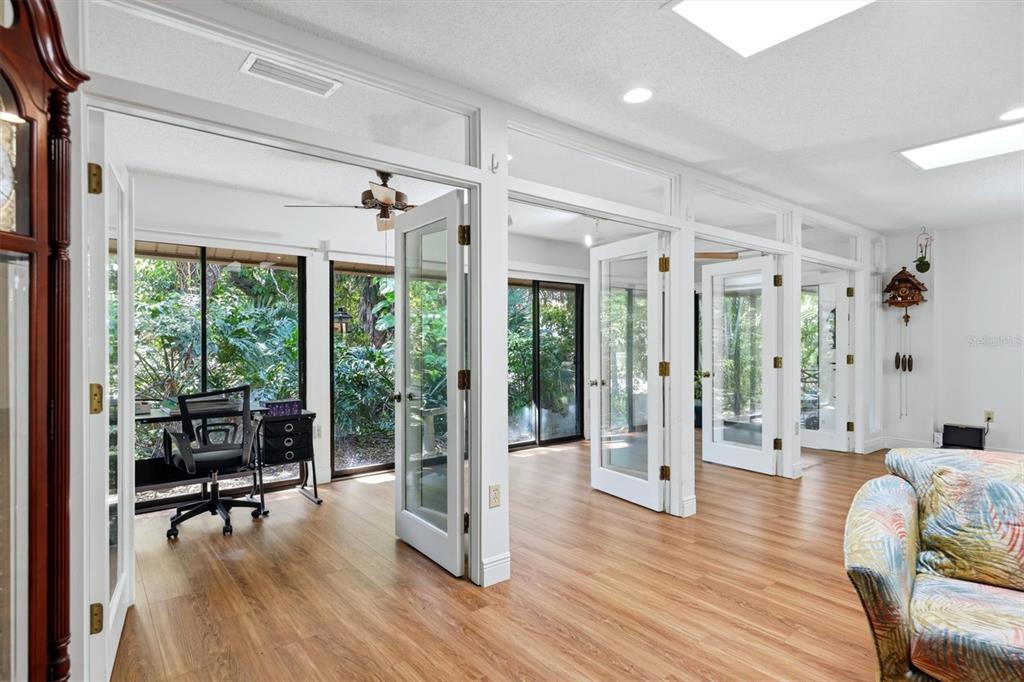 3351 THORNWOOD ROAD UNIT 3351
